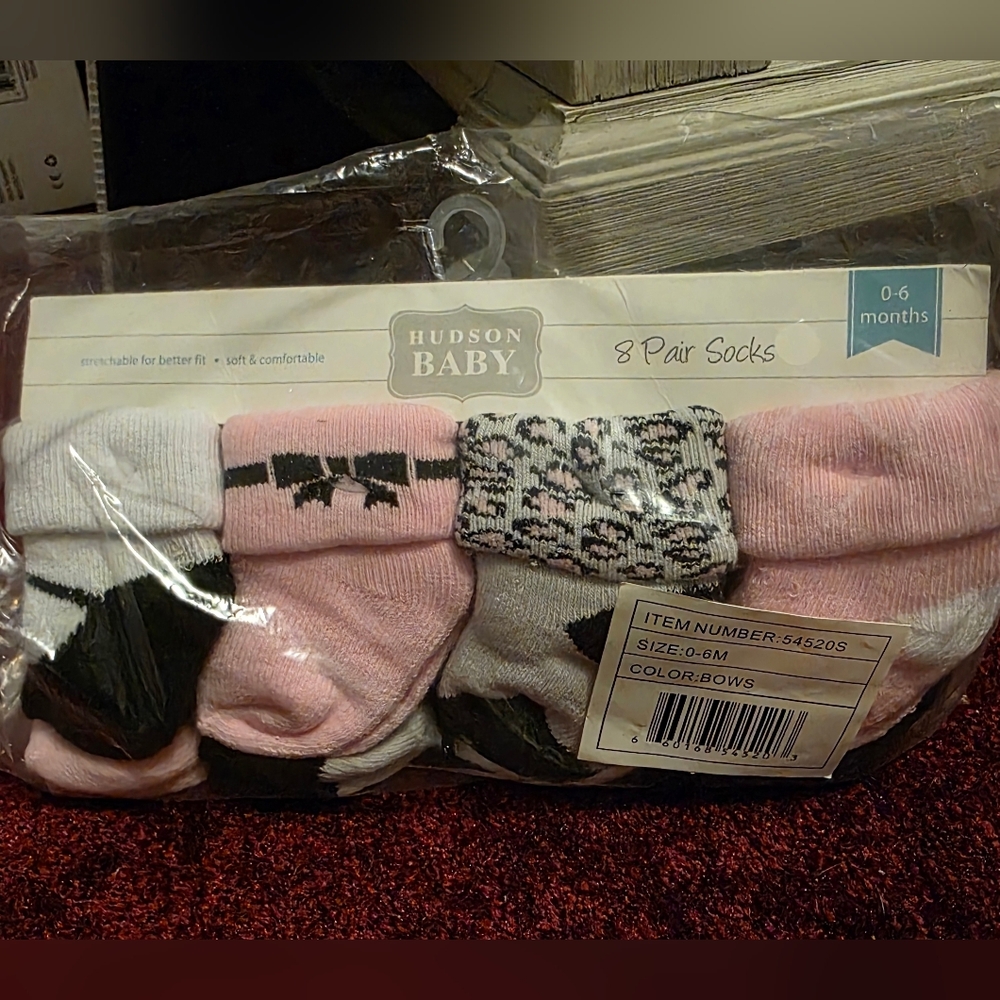 NEW! Hudson Baby Pink and White Socks - 8 Pair Pack